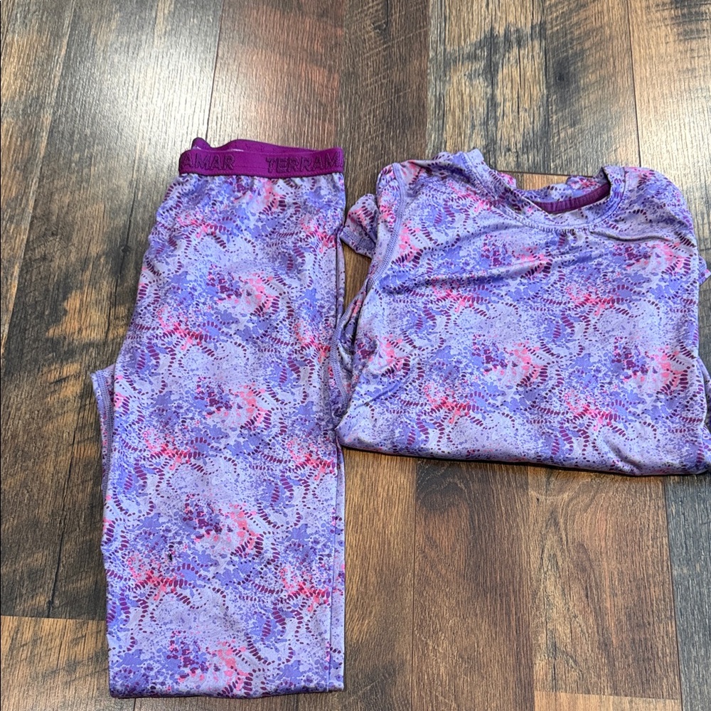 Like New Terramar Girls Base Layers